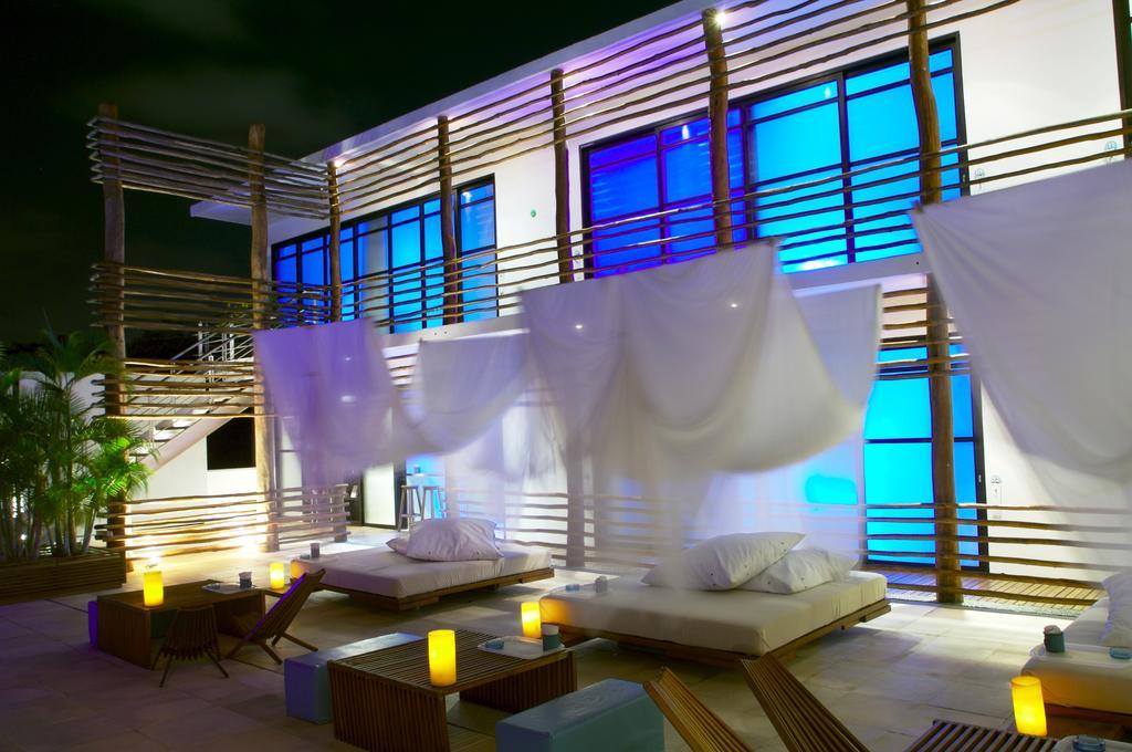 Deseo Hotel Playa del Carmen Bagian luar foto